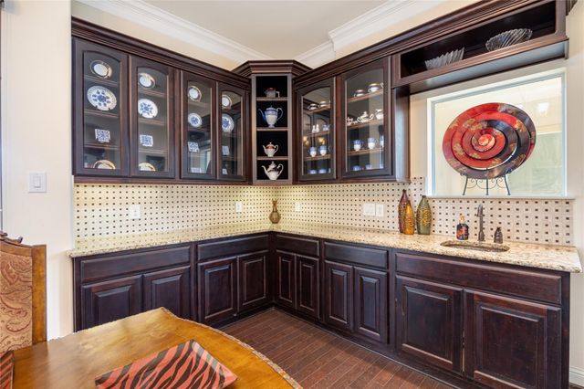 25207 Springwood Lake Drive, Katy, TX 77494