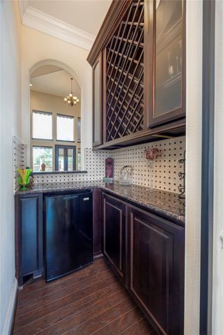 25207 Springwood Lake Drive, Katy, TX 77494