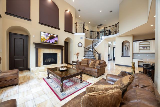 25207 Springwood Lake Drive, Katy, TX 77494