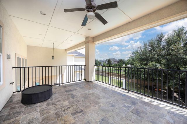 25207 Springwood Lake Drive, Katy, TX 77494