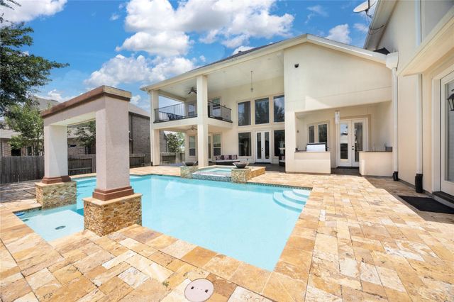 25207 Springwood Lake Drive, Katy, TX 77494