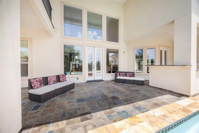 25207 Springwood Lake Drive, Katy, TX 77494