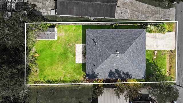 130 Red Street, Gray, LA 70359