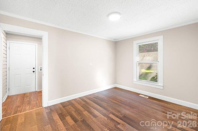 604 S Zion Street, Landis, NC 28088