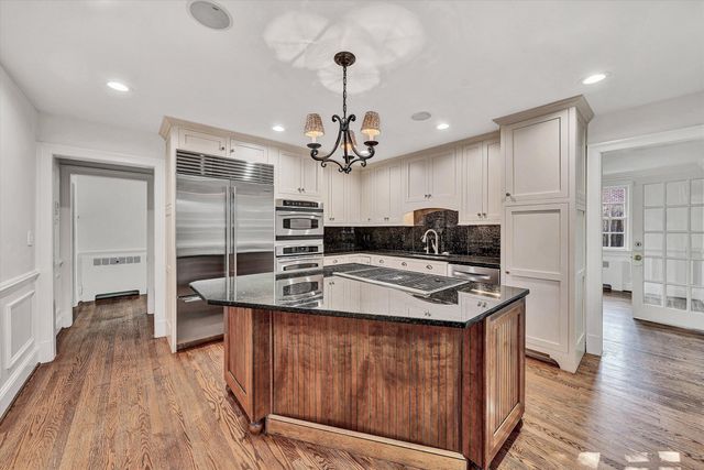 3052 Poplar LN SW, Roanoke, VA 24014