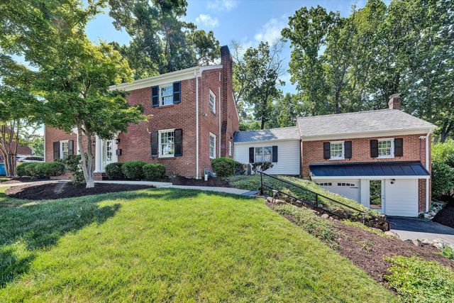 3052 Poplar LN SW, Roanoke, VA 24014