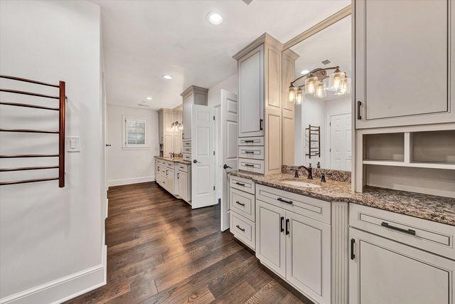3052 Poplar LN SW, Roanoke, VA 24014
