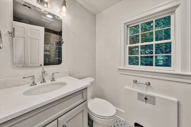 3052 Poplar LN SW, Roanoke, VA 24014