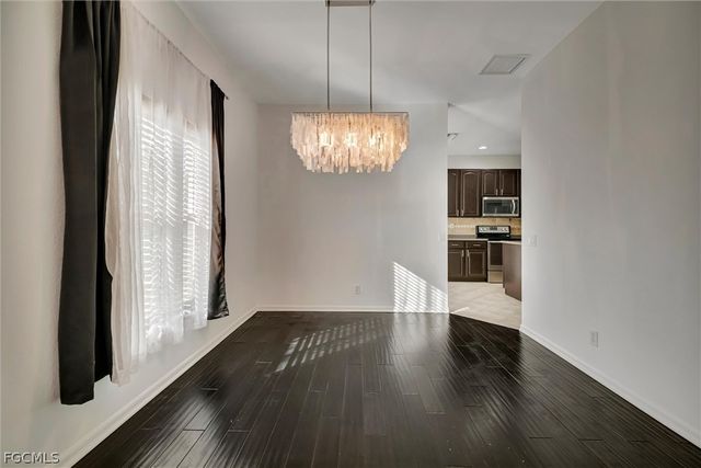 8860 Falcon Pointe LOOP, Fort Myers, FL 33912