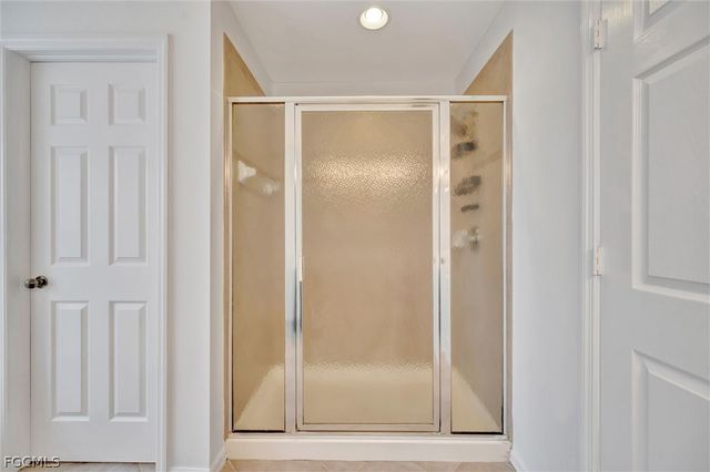 8860 Falcon Pointe LOOP, Fort Myers, FL 33912