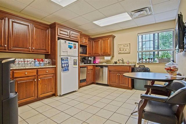 1006 24th Avenue 130, Norman, OK 73069