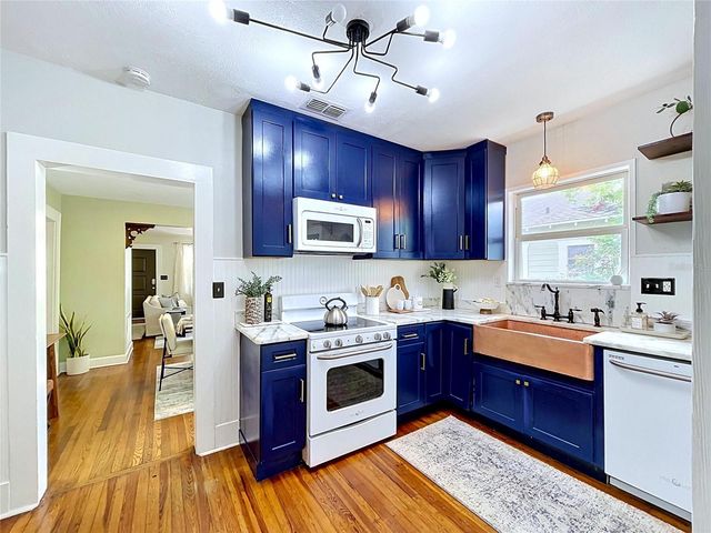 104 W CHELSEA STREET, Tampa, FL 33603