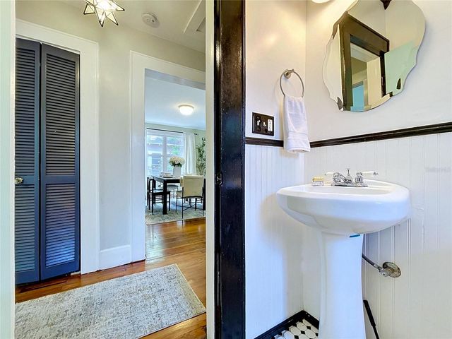 104 W CHELSEA STREET, Tampa, FL 33603