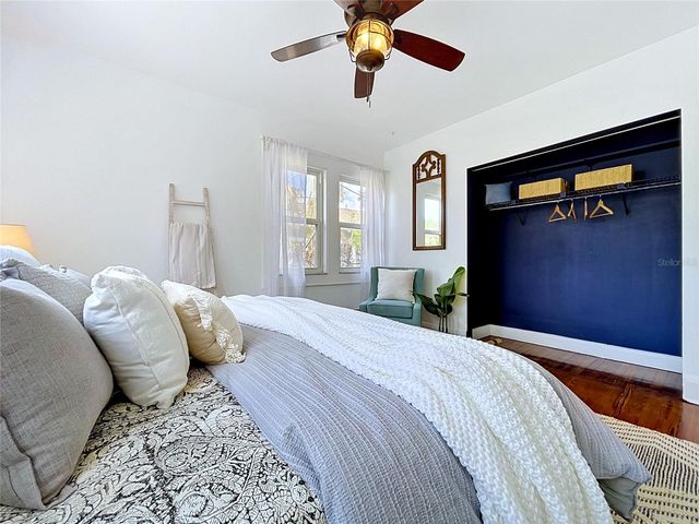 104 W CHELSEA STREET, Tampa, FL 33603