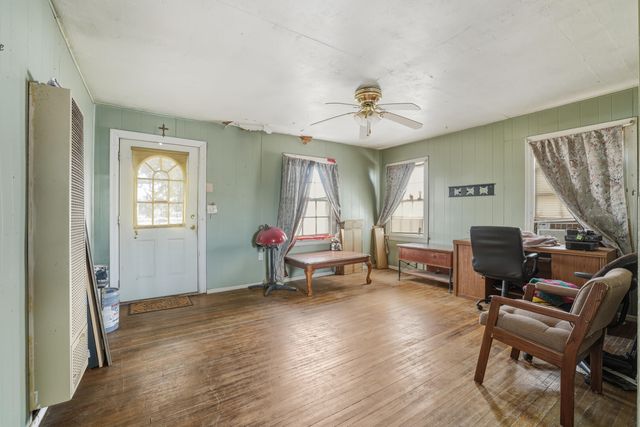 2315 2nd Street, Lubbock, TX 79415