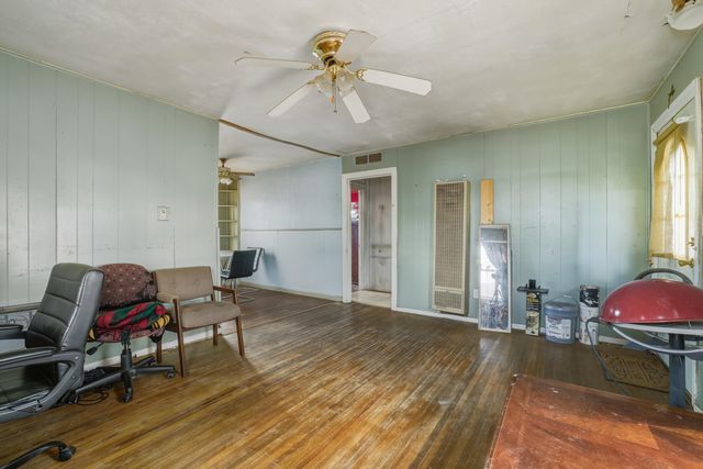 2315 2nd Street, Lubbock, TX 79415