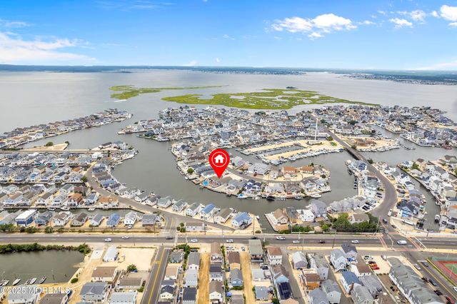 348 Venice Drive, Lavallette, NJ 08735