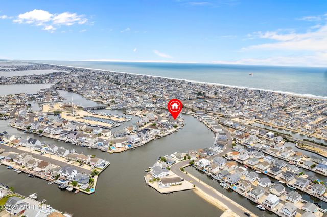 348 Venice Drive, Lavallette, NJ 08735