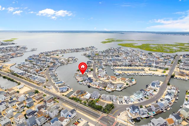 348 Venice Drive, Lavallette, NJ 08735
