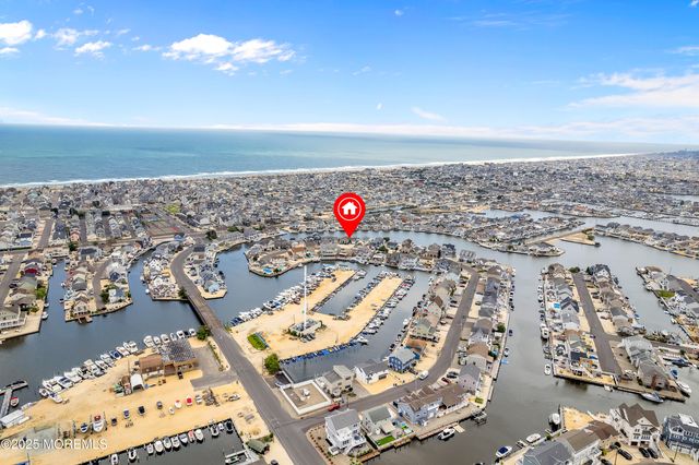 348 Venice Drive, Lavallette, NJ 08735