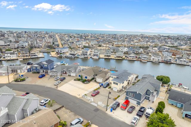 348 Venice Drive, Lavallette, NJ 08735