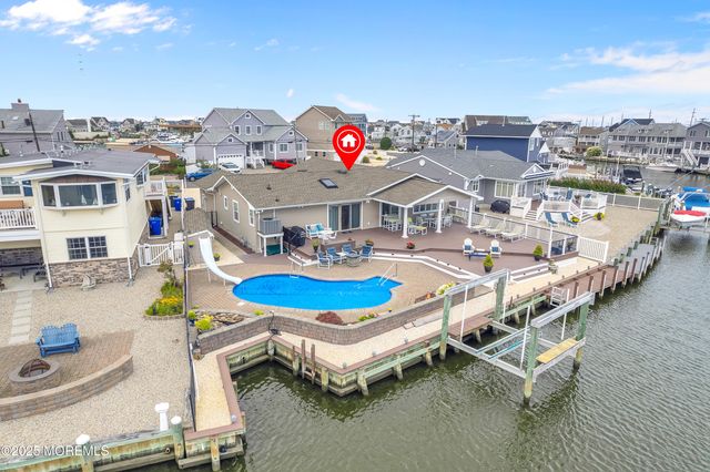 348 Venice Drive, Lavallette, NJ 08735