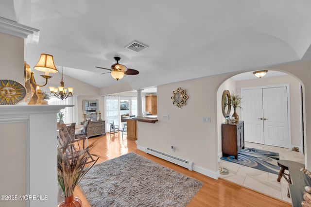 348 Venice Drive, Lavallette, NJ 08735