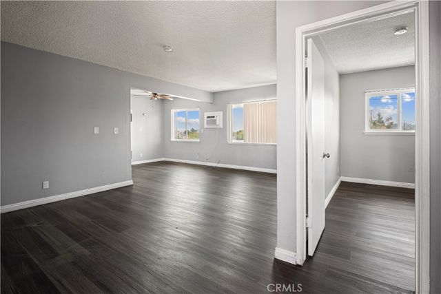 2025 Las Vegas 11, Pomona, CA 91767