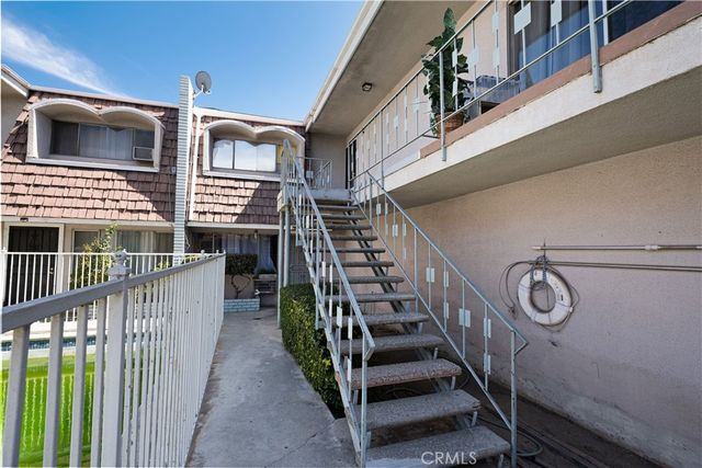 2025 Las Vegas 11, Pomona, CA 91767