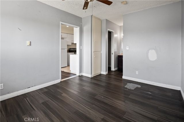 2025 Las Vegas 11, Pomona, CA 91767
