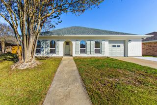2902 Creole Dr, Houma, LA 70364