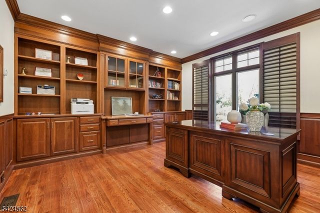33 Saddlewood Ct, Montgomery Twp., NJ 08502