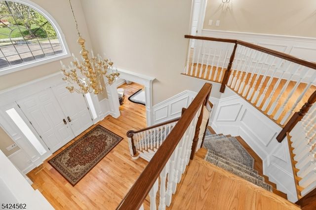 33 Saddlewood Ct, Montgomery Twp., NJ 08502