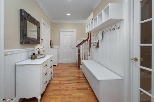 33 Saddlewood Ct, Montgomery Twp., NJ 08502