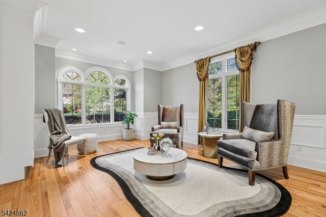 33 Saddlewood Ct, Montgomery Twp., NJ 08502