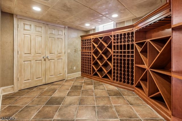 33 Saddlewood Ct, Montgomery Twp., NJ 08502
