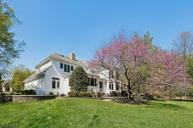 33 Saddlewood Ct, Montgomery Twp., NJ 08502