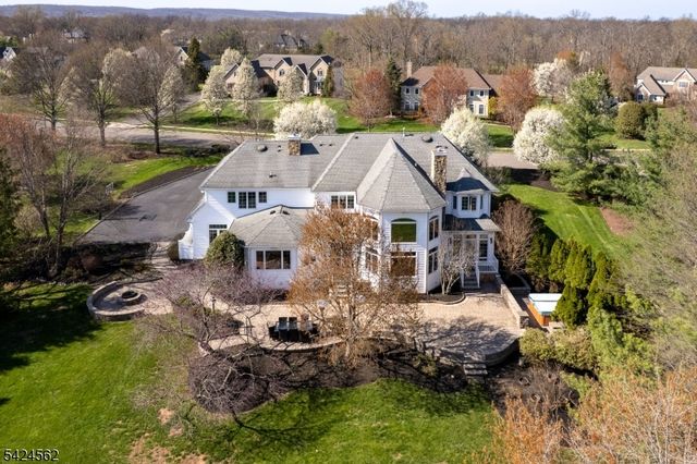 33 Saddlewood Ct, Montgomery Twp., NJ 08502