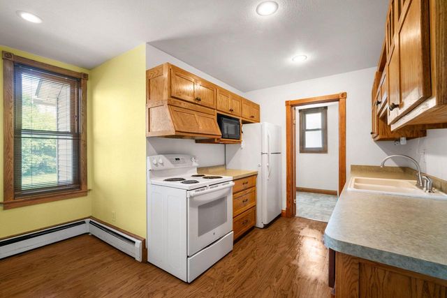 N88W16226 Park BOULEVARD, Menomonee Falls, WI 53051