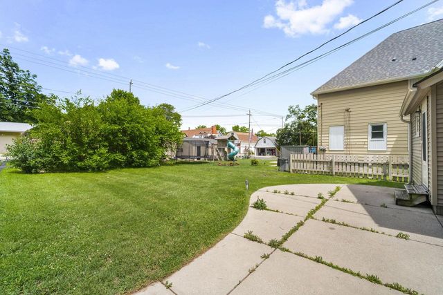 N88W16226 Park BOULEVARD, Menomonee Falls, WI 53051