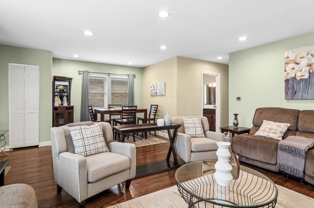 4958 W Cullom Avenue, Chicago, IL 60641 — photo 4