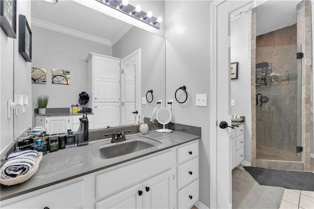 22849 Lawlis Road, Siloam Springs, AR 72761