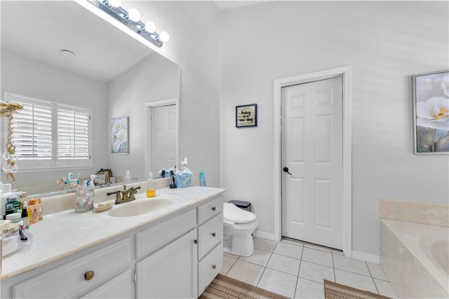 22849 Lawlis Road, Siloam Springs, AR 72761