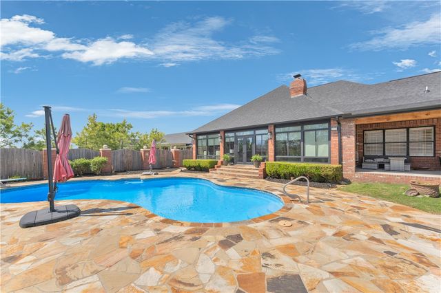 22849 Lawlis Road, Siloam Springs, AR 72761