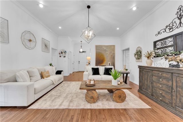 22849 Lawlis Road, Siloam Springs, AR 72761