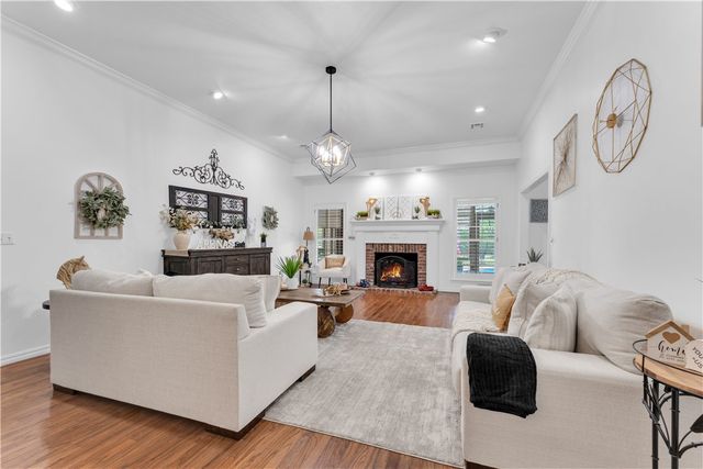 22849 Lawlis Road, Siloam Springs, AR 72761