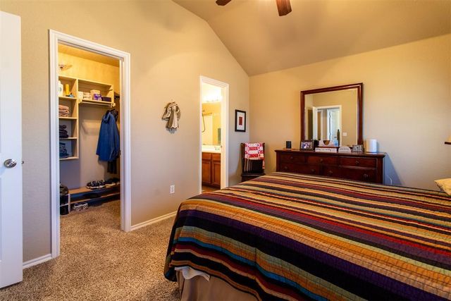 900 Switzerland Avenue, Yukon, OK 73099