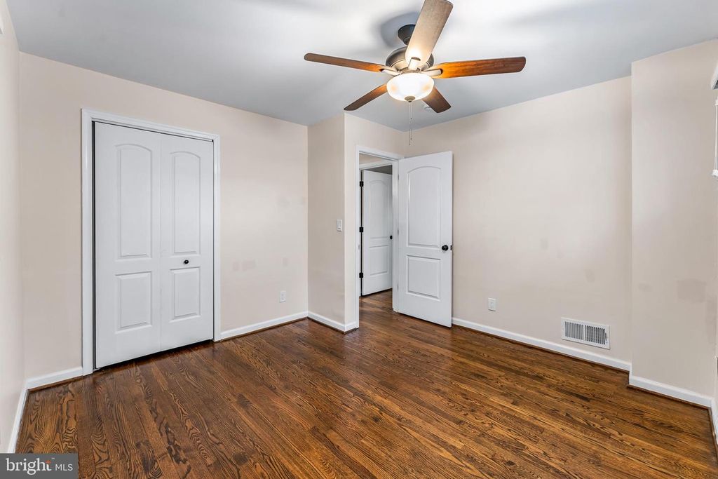 Image 21 of property listing at 415 IRENE DR, Glen Burnie, MD 21061