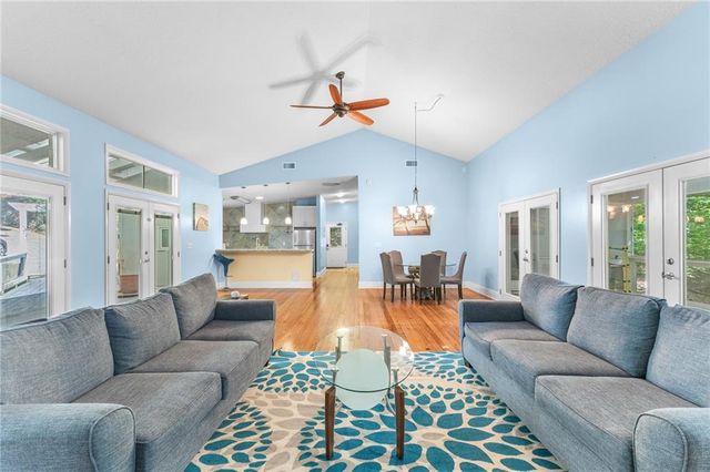 6567 Tahiti Way, Flowery Branch, GA 30542