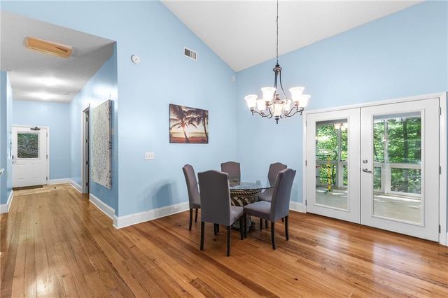 6567 Tahiti Way, Flowery Branch, GA 30542